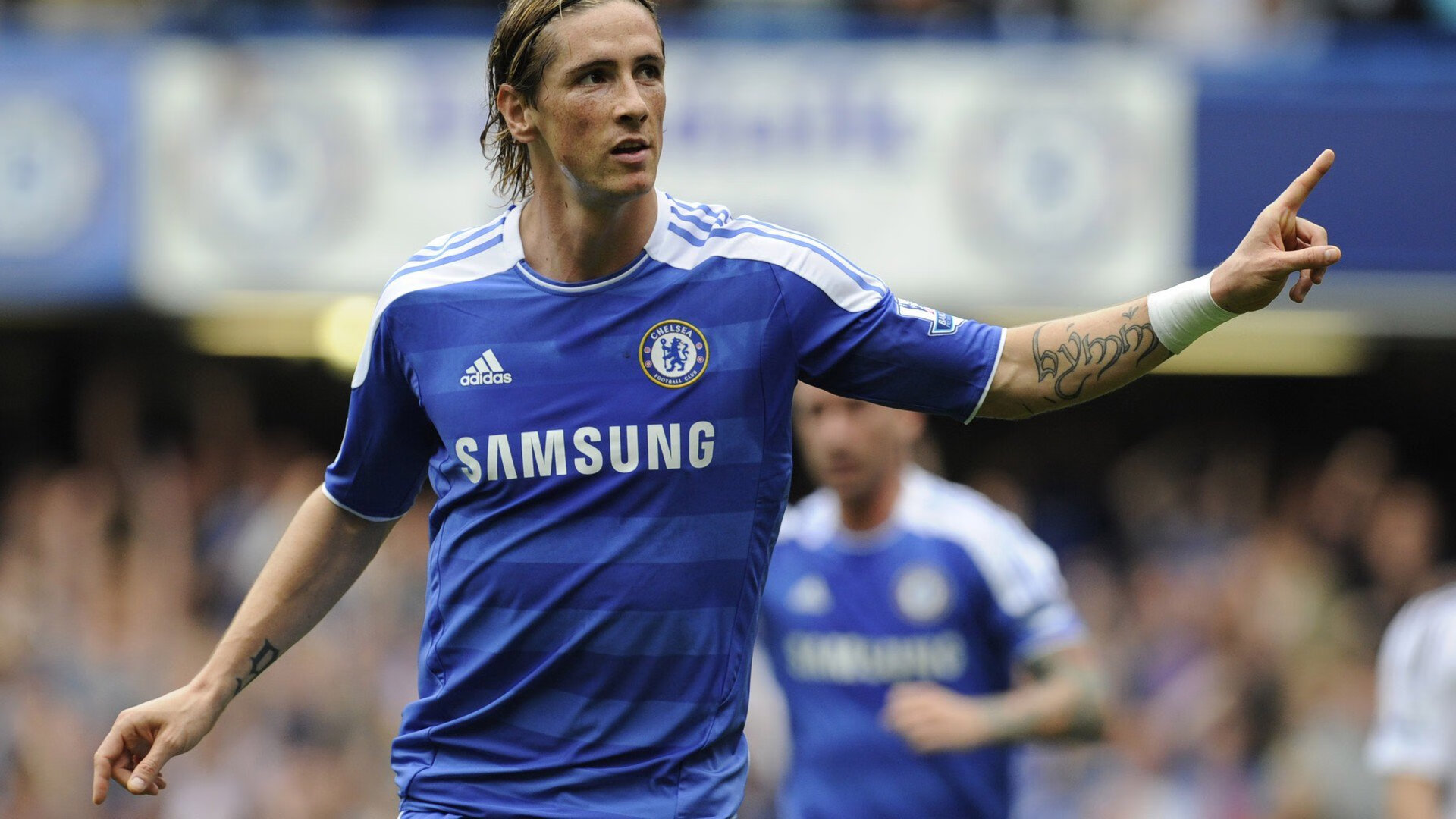 英超球队基于运动表现数据的个体化恢复方案，英超恢复训练